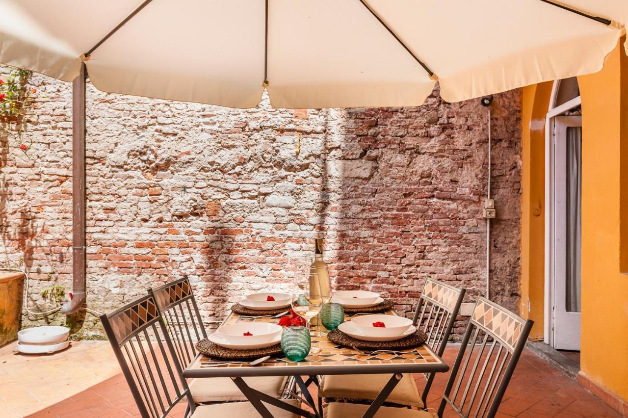 Apartamento Hostly - Garden House Near The Tower - Historical House With Private Garden Pisa Exterior foto